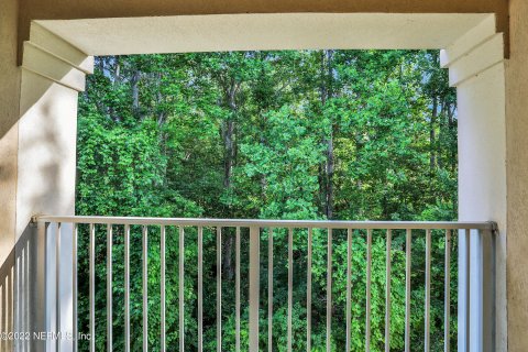 Condo in Jacksonville, Florida, 2 bedrooms  № 827009 - photo 4