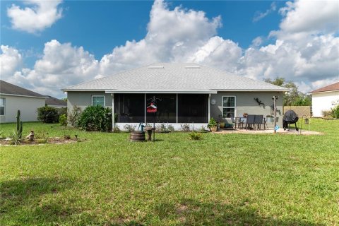 House in Spring Hill, Florida 3 bedrooms, 127 sq.m. № 1390990 - photo 23