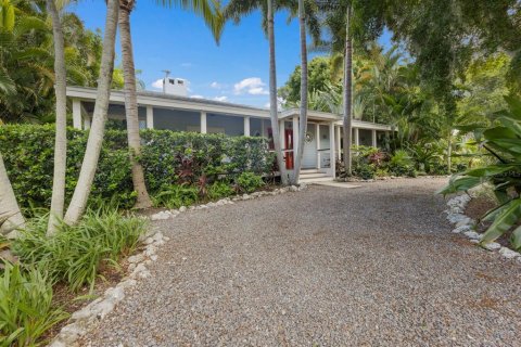 Villa ou maison à vendre à Bradenton, Floride: 3 chambres, 258.64 m2 № 1342580 - photo 4