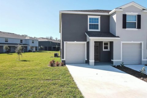 Touwnhouse à louer à Wesley Chapel, Floride: 3 chambres, 163.32 m2 № 1358199 - photo 1