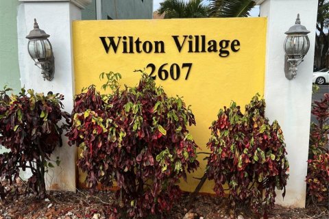 Copropriété à vendre à Wilton Manors, Floride: 2 chambres, 78.6 m2 № 961554 - photo 3