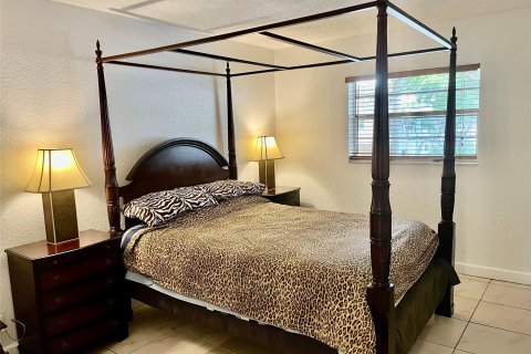 Condominio en venta en Wilton Manors, Florida, 2 dormitorios, 78.6 m2 № 961554 - foto 6