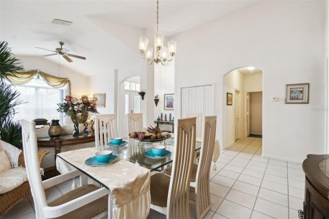 Villa ou maison à vendre à Davenport, Floride: 4 chambres, 205.22 m2 № 1343361 - photo 7