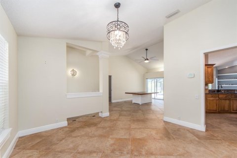 Villa ou maison à vendre à New Port Richey, Floride: 3 chambres, 211.63 m2 № 1343362 - photo 11