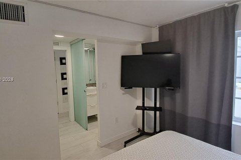 Copropriété à vendre à Miami Beach, Floride: 3 chambres, 119.29 m2 № 1345356 - photo 21