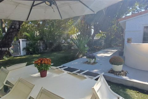 Copropriété à vendre à Miami Beach, Floride: 3 chambres, 119.29 m2 № 1345356 - photo 29