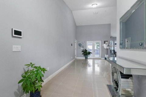 Casa en venta en Spring Hill, Florida, 4 dormitorios, 259.48 m2 № 1325133 - foto 6