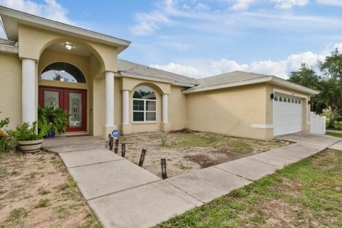 Casa en venta en Spring Hill, Florida, 4 dormitorios, 259.48 m2 № 1325133 - foto 3