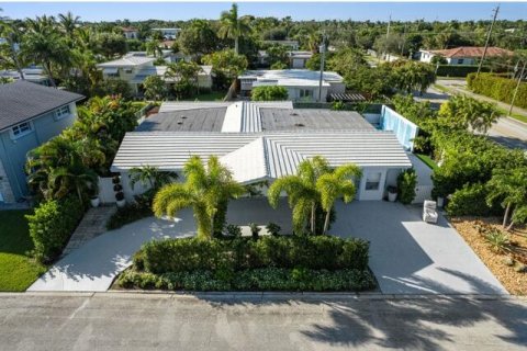 Casa en venta en West Palm Beach, Florida, 3 dormitorios, 241.36 m2 № 776827 - foto 16
