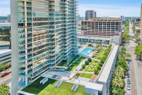 Condominio en venta en Saint Petersburg, Florida, 2 dormitorios, 134.43 m2 № 1337760 - foto 4