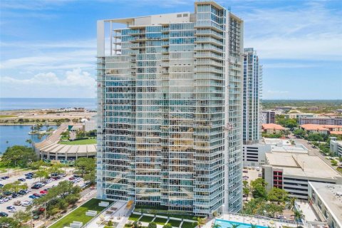 Condominio en venta en Saint Petersburg, Florida, 2 dormitorios, 134.43 m2 № 1337760 - foto 6