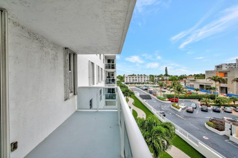 Copropriété à vendre à Fort Lauderdale, Floride: 2 chambres, 123.37 m2 № 1119959 - photo 27