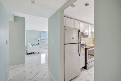 Copropriété à vendre à Fort Lauderdale, Floride: 2 chambres, 123.37 m2 № 1119959 - photo 25