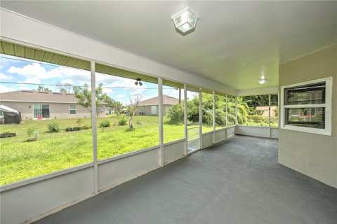 Casa en venta en Port Charlotte, Florida, 3 dormitorios, 152.36 m2 № 1340740 - foto 13