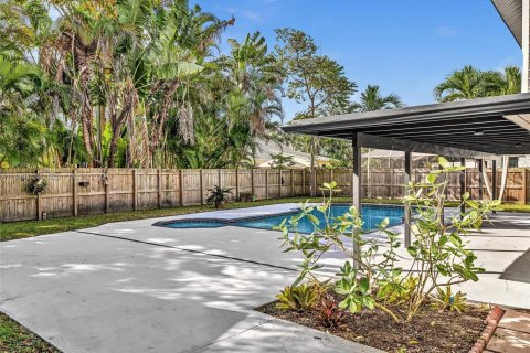 Villa ou maison à vendre à Cooper City, Floride: 6 chambres, 259.75 m2 № 908389 - photo 30