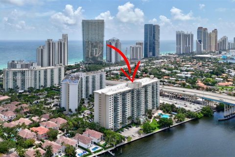 Copropriété à louer à Sunny Isles Beach, Floride: 1 chambre, 92.9 m2 № 1348965 - photo 4