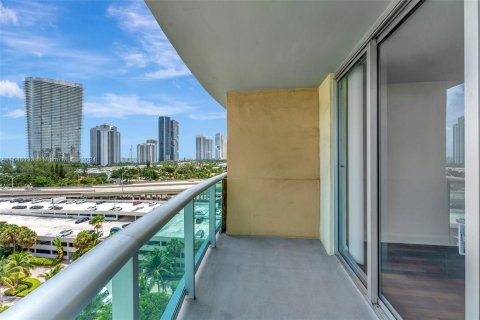 Copropriété à louer à Sunny Isles Beach, Floride: 1 chambre, 92.9 m2 № 1348965 - photo 20