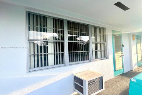 Copropriété à vendre à Deerfield Beach, Floride: 1 chambre, 65.03 m2 № 1348963 - photo 1