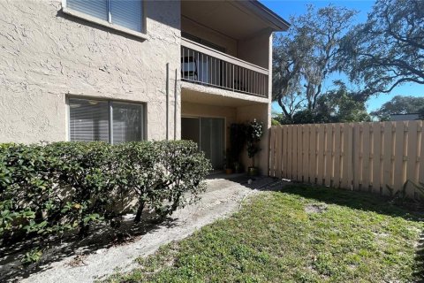 Condo in Tampa, Florida, 1 bedroom  № 1413308 - photo 12