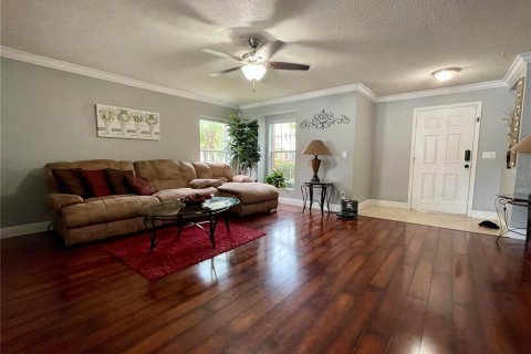 Casa en venta en Orlando, Florida, 4 dormitorios, 261.43 m2 № 1341399 - foto 4