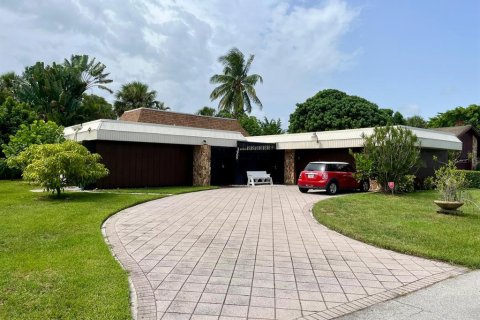 Casa en venta en Tamarac, Florida, 2 dormitorios, 202.99 m2 № 1312789 - foto 1