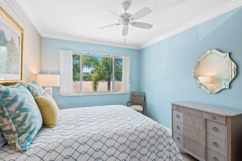 Condo in Fort Lauderdale, Florida, 2 bedrooms  № 1183640 - photo 14