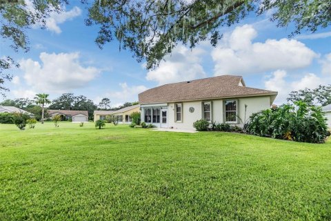 House in New Port Richey, Florida 3 bedrooms, 216.46 sq.m. № 1346214 - photo 26