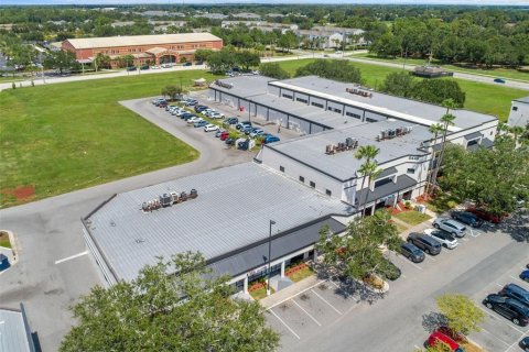 Immobilier commercial à louer à Orlando, Floride: 57.97 m2 № 725525 - photo 2