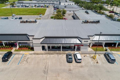 Immobilier commercial à louer à Orlando, Floride: 57.97 m2 № 725525 - photo 5