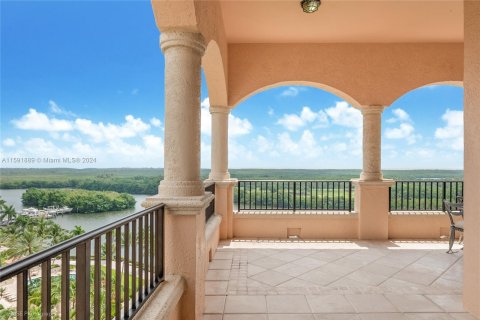 Condominio en venta en Coral Gables, Florida, 3 dormitorios, 337.24 m2 № 1181734 - foto 12