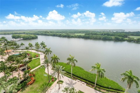 Condominio en venta en Coral Gables, Florida, 3 dormitorios, 337.24 m2 № 1181734 - foto 1