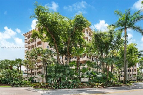 Condominio en venta en Coral Gables, Florida, 3 dormitorios, 337.24 m2 № 1181734 - foto 3