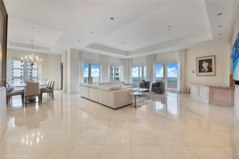 Condominio en venta en Coral Gables, Florida, 3 dormitorios, 337.24 m2 № 1181734 - foto 7