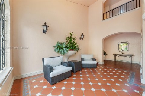 Condominio en venta en Coral Gables, Florida, 3 dormitorios, 337.24 m2 № 1181734 - foto 5