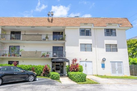 Condominio en venta en Miami Shores, Florida, 1 dormitorio, 67.63 m2 № 694755 - foto 23