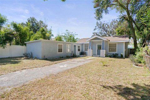 House in Tampa, Florida 3 bedrooms, 109.16 sq.m. № 1417507 - photo 6