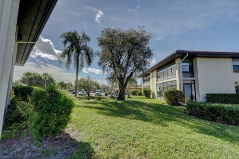 Condo in Stuart, Florida, 2 bedrooms  № 932642 - photo 6