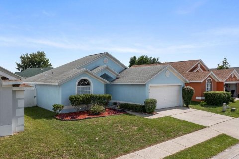 House in Davenport, Florida 3 bedrooms, 123.56 sq.m. № 1286287 - photo 2