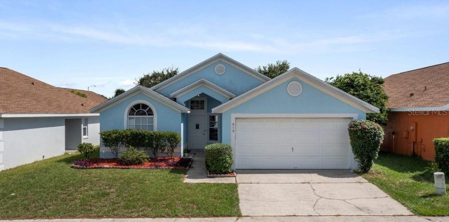 House in Davenport, Florida 3 bedrooms, 123.56 sq.m. № 1286287