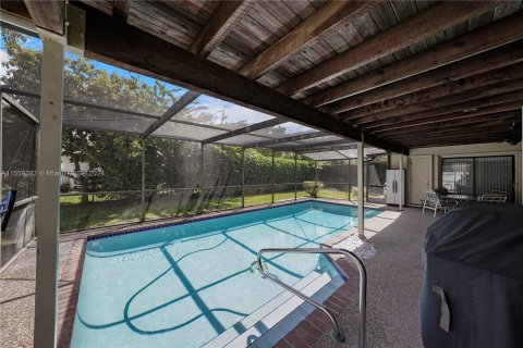 Casa en venta en Coral Springs, Florida, 4 dormitorios, 210.7 m2 № 1102765 - foto 27