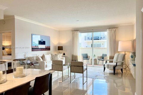 Appartement à louer à Coral Gables, Floride: 2 chambres, 109.62 m2 № 650446 - photo 6