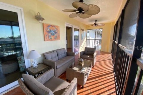 Condominio en alquiler en Bradenton, Florida, 2 dormitorios, 101.45 m2 № 1340260 - foto 17