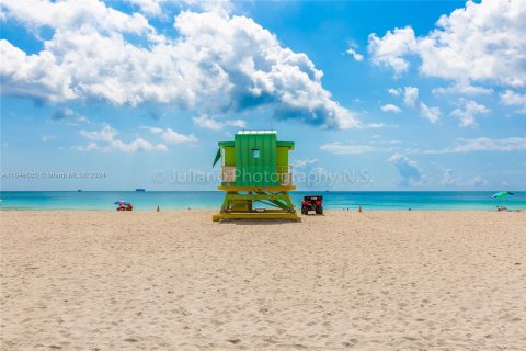 Condominio en venta en Miami Beach, Florida, 1 dormitorio, 60.85 m2 № 1327748 - foto 23