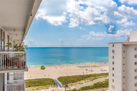 Copropriété à vendre à Miami Beach, Floride: 1 chambre, 60.85 m2 № 1327748 - photo 8