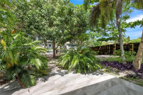 House in Fort Lauderdale, Florida 3 bedrooms № 1327750 - photo 25