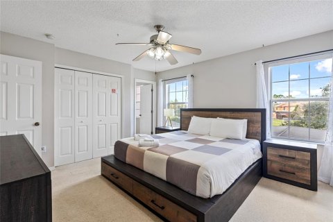 Touwnhouse à vendre à Kissimmee, Floride: 4 chambres, 151.99 m2 № 1349477 - photo 16