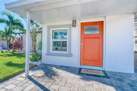 Casa en venta en Redington Shores, Florida, 2 dormitorios, 88.81 m2 № 1349479 - foto 5