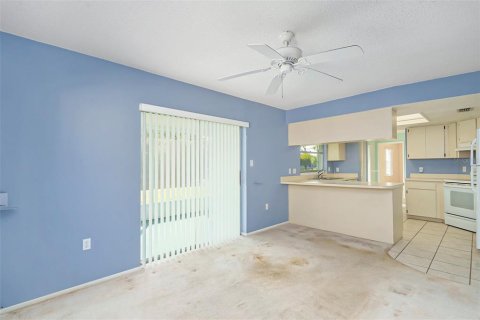 Villa ou maison à vendre à New Port Richey, Floride: 2 chambres, 111.48 m2 № 1349485 - photo 23