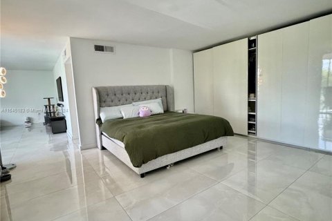 Condominio en venta en Aventura, Florida, 3 dormitorios, 128.21 m2 № 1328280 - foto 16