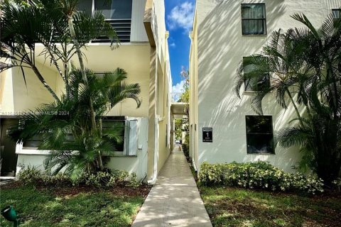 Copropriété à vendre à Aventura, Floride: 3 chambres, 128.21 m2 № 1328280 - photo 28